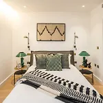 Kings Cross-Luxury-Sunset City View-Gym-Office Place-Elevator