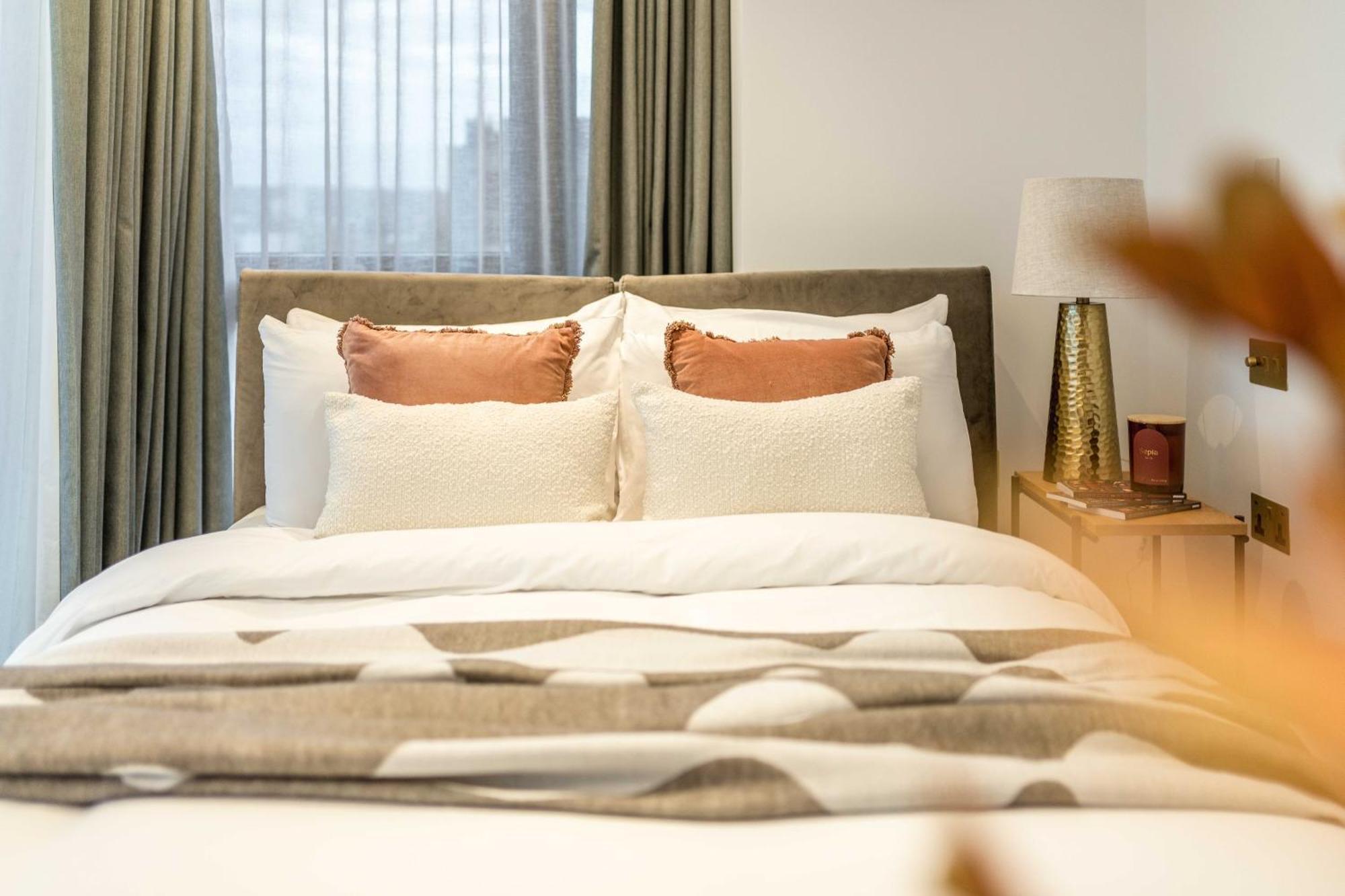 Aparthotel Kings Cross-luxury-sunset City View-gym-office Place-elevator