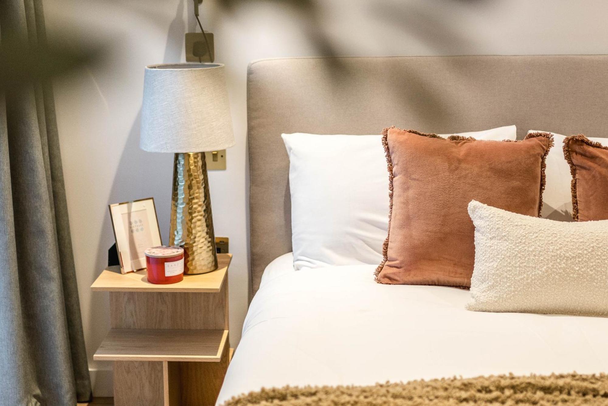Aparthotel Kings Cross-luxury-sunset City View-gym-office Place-elevator Londra