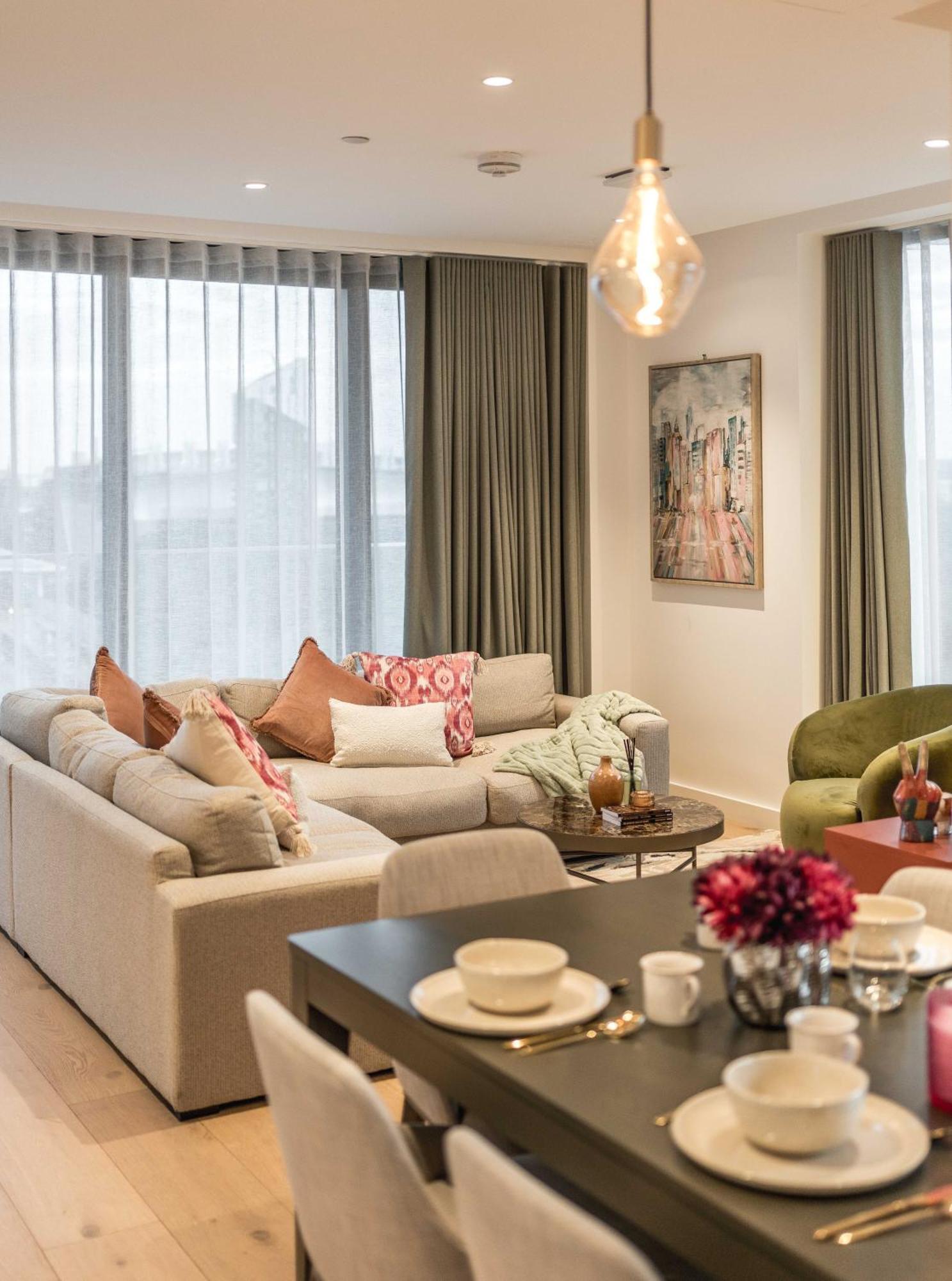 Aparthotel Kings Cross-luxury-sunset City View-gym-office Place-elevator *