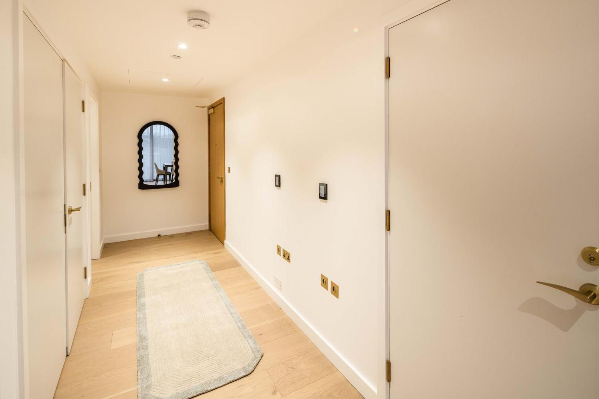 Aparthotel Kings Cross-luxury-sunset City View-gym-office Place-elevator